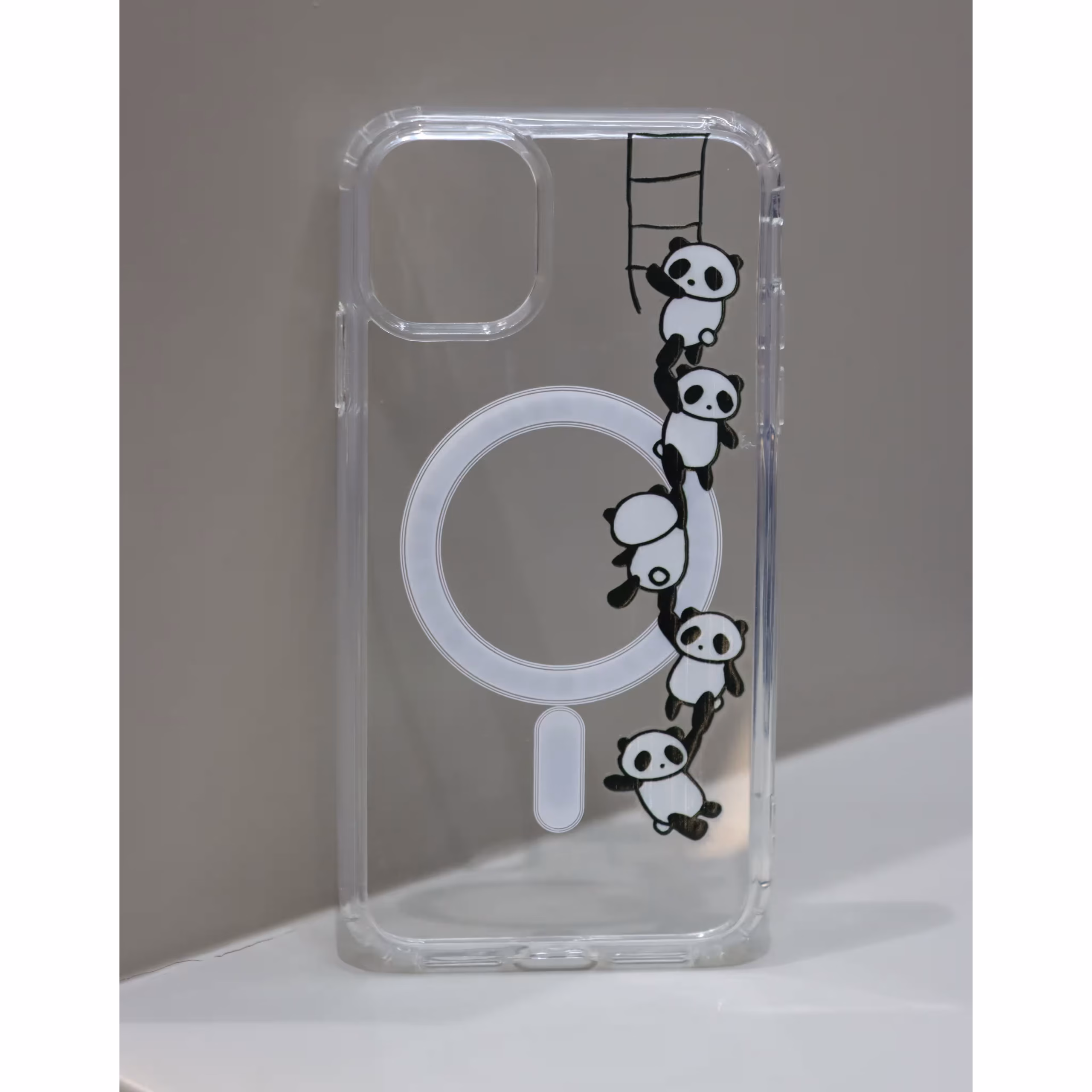 خرید قاب فانتزی مگسیف دار Iphone11 و انواع لوازم جانبی موبایل از فروشگاه احمدپور